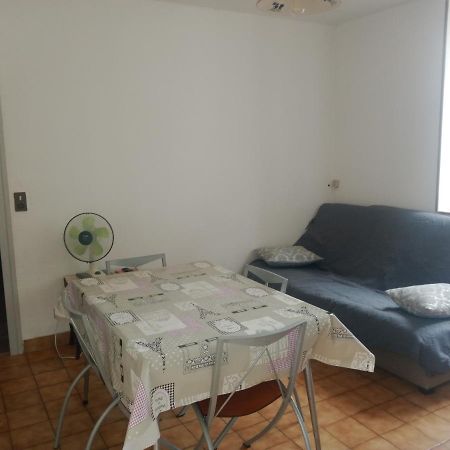 Appartement Du Jardin Saint-Affrique Buitenkant foto